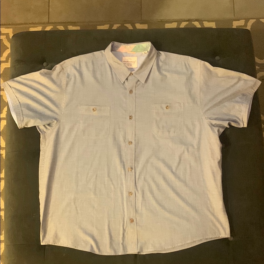 Gently used Original Weatherproof Vintage short sleeve button up collared shirt